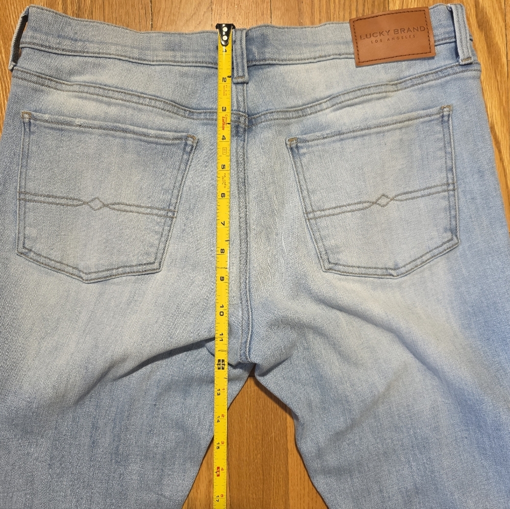 Lucky Brand Women's Light Blue Boot Cut Jeans - Picture 5 of 8